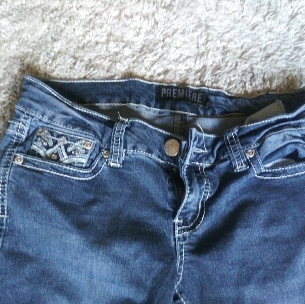 Jeans - Picture 3 of 3